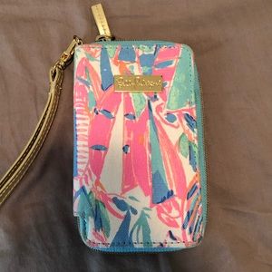 Lilly Pulitzer wristlet